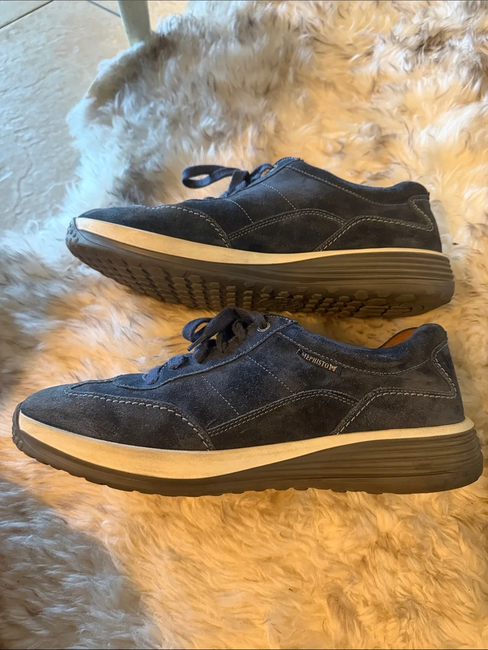 Mephisto premium suede